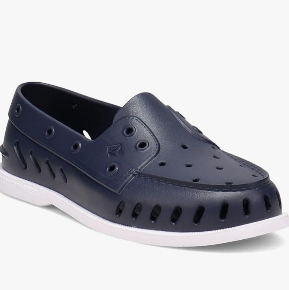 BRAND NEW SPERRY FLOAT BOAT SHOE
